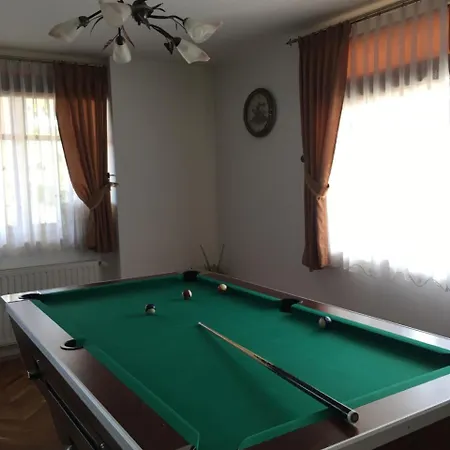 Simko Csaladi Pinceszet Es Panzio * Sarospatak