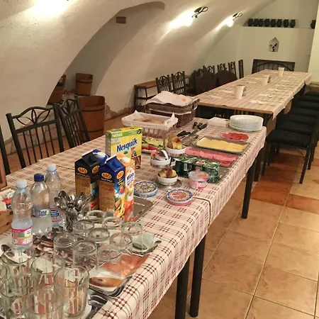 Simko Csaladi Pinceszet Es Panzio * Sárospatak
